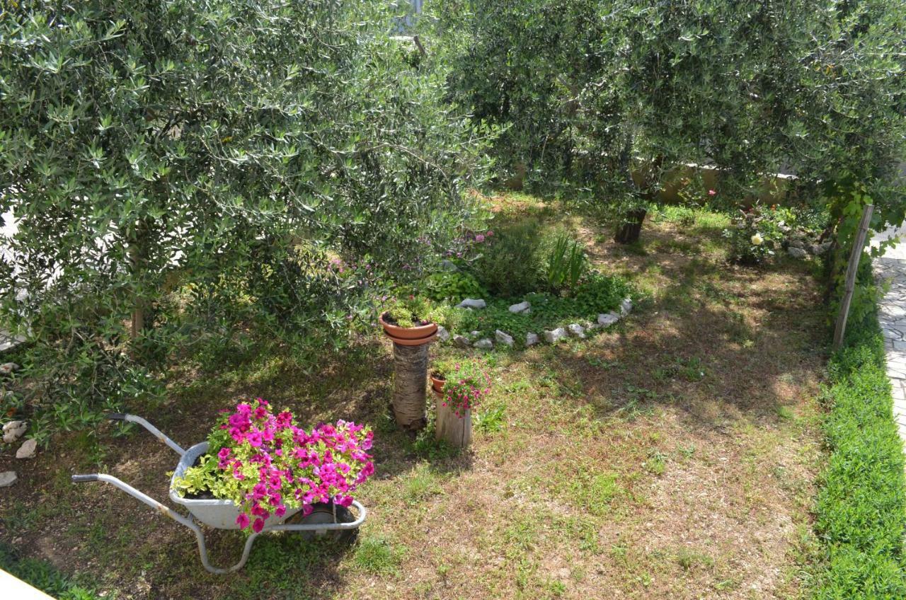 Apartments Ana Baška Zewnętrze zdjęcie